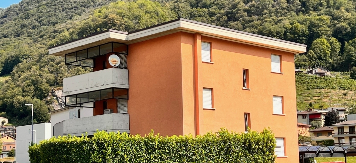 Stabile plurifamiliare di 3 appartamenti